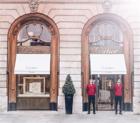 cartier flagship store paris.